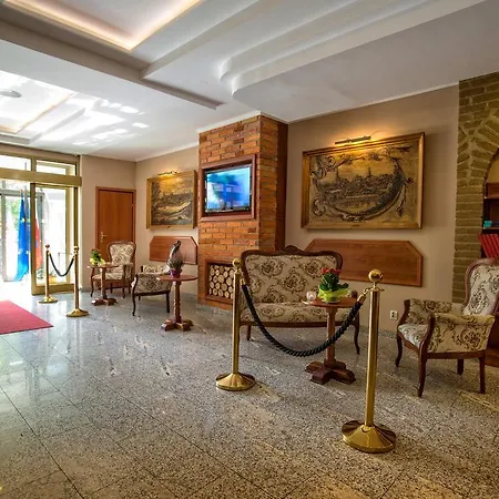 Hotel Pietrak Hnězdno